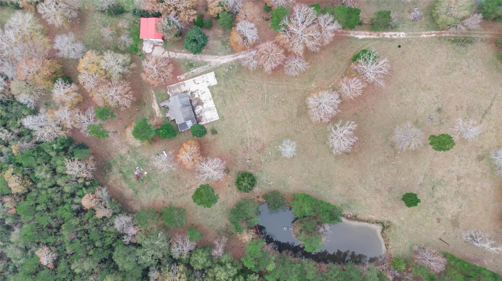 Unit for sale at 1016 E Capps Road, Livingston, TX 77351