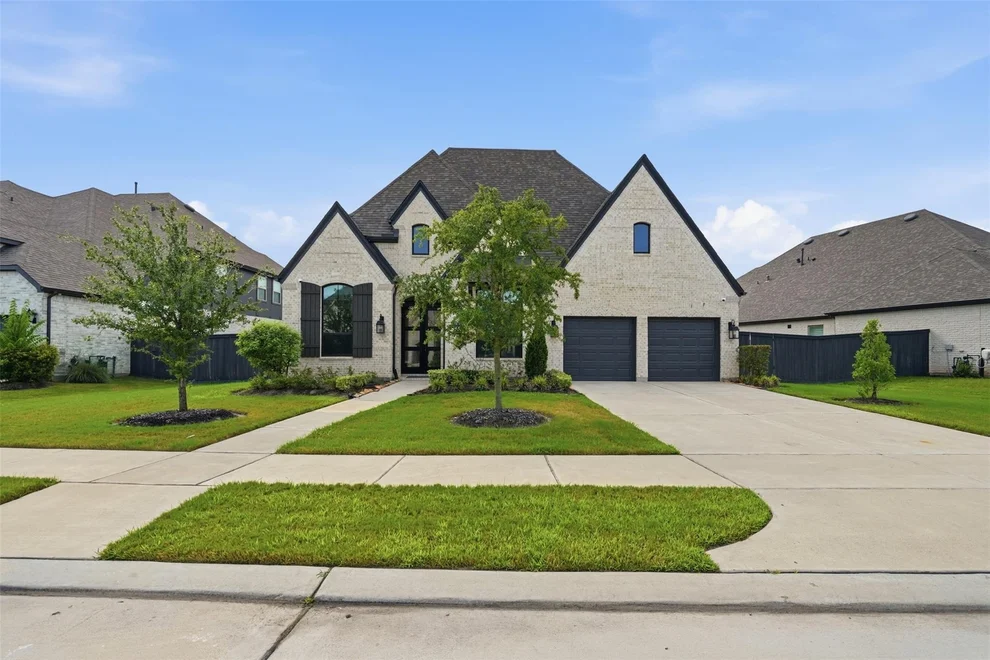 Unit for sale at 2506 Texas Orange Trail, Richmond, TX 77406