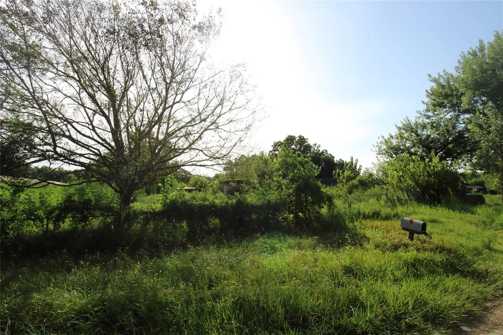 Unit for sale at 17110 Choctaw Street, Baytown, TX 77523