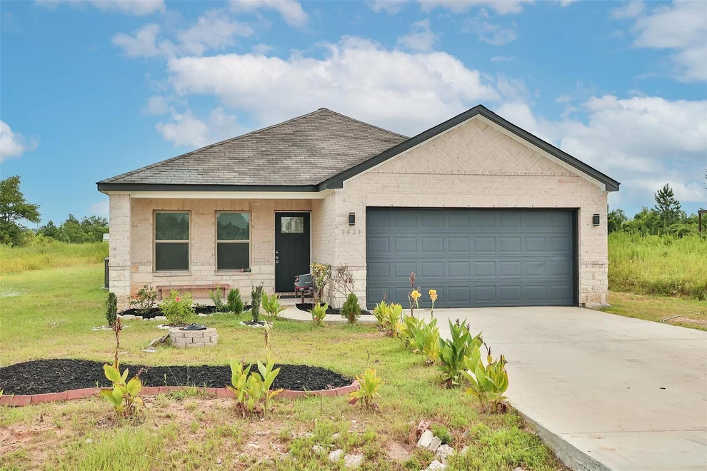 Unit for sale at 1429 Road 5728, Cleveland, TX 77327