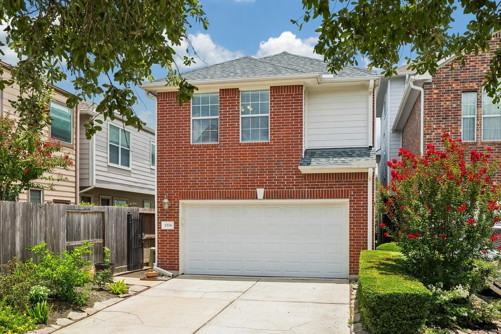 Unit for sale at 1334 Ella Place, Houston, TX 77008