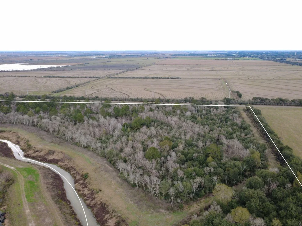 Unit for sale at 14000 Tx-65, Stowell, TX 77665