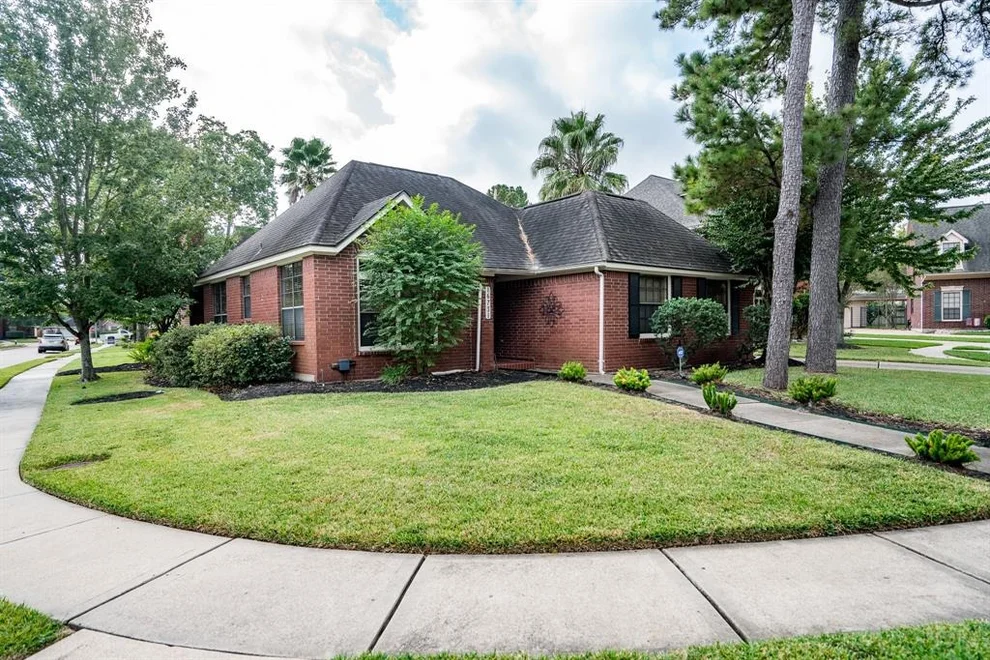 Unit for sale at 16731 Township Meadows Court, Houston, TX 77095