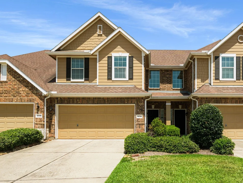 Unit for sale at 18714 Serenity Loch Drive, Spring, TX 77379