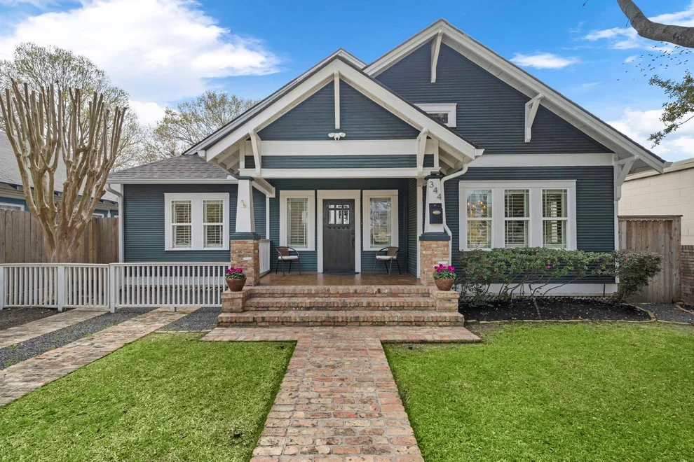 Unit for sale at 344 W 22nd Street, Houston, TX 77008