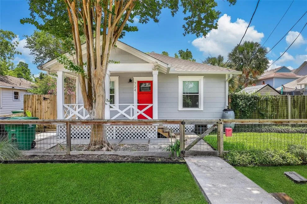 Unit for sale at 724 E 21st Street, Houston, TX 77008