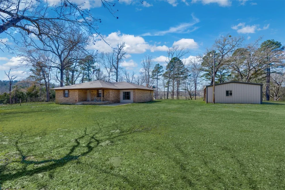Unit for sale at 5730 E Fm 323, Palestine, TX 75801
