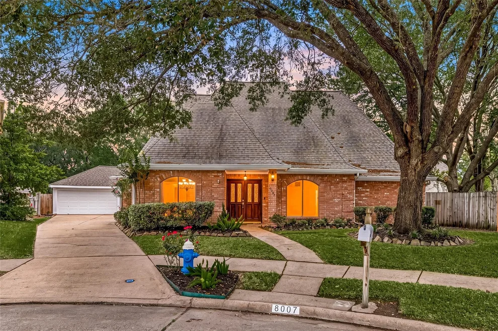 Unit for sale at 8007 Suspiro Drive, Houston, TX 77083