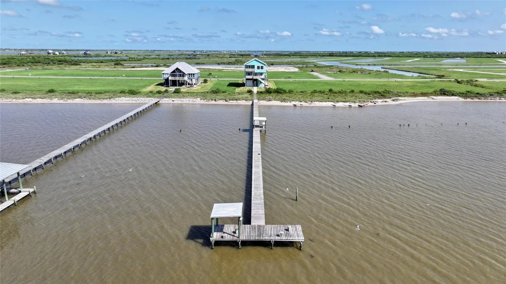 Unit for sale at 3125 Bay Ridge Drive, Palacios, TX 77465