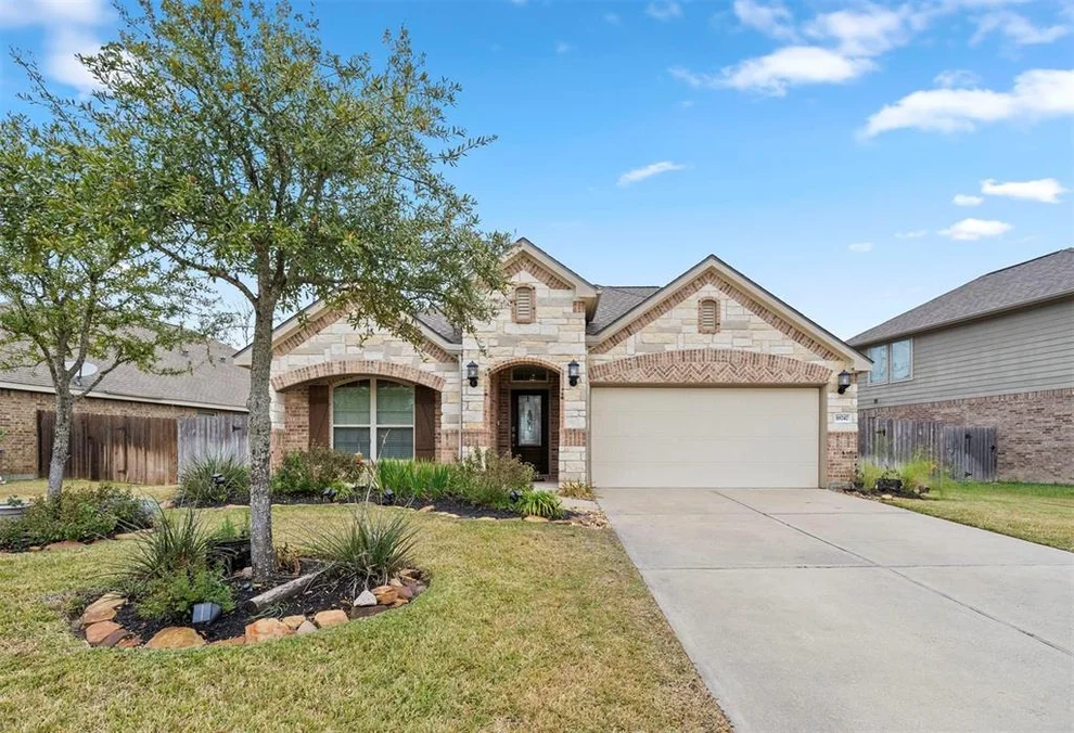 Unit for sale at 18747 Laurel Hills Drive, New Caney, TX 77357