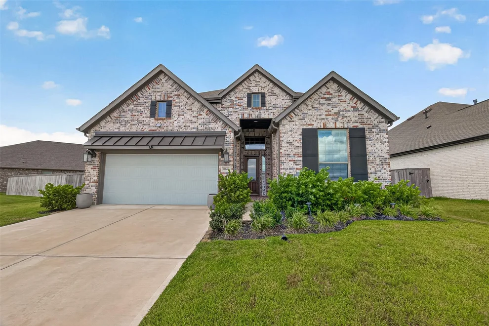 Unit for sale at 13206 Pine Lake Bend, Tomball, TX 77375