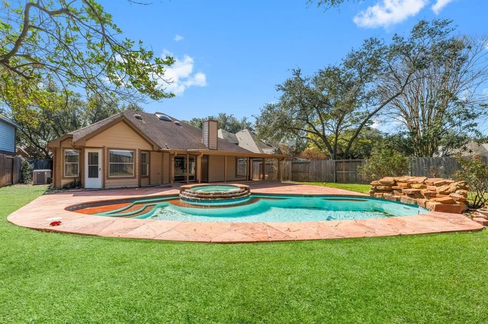 Unit for sale at 4707 Stoney Point Court, Sugar Land, TX 77479