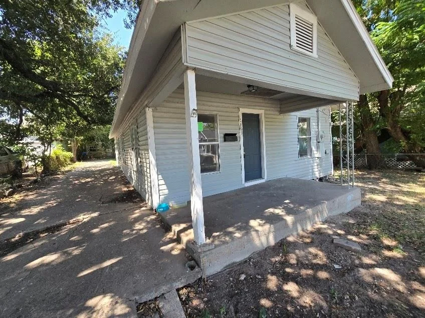 Unit for sale at 1105 1st Street, Galena Park, TX 77547