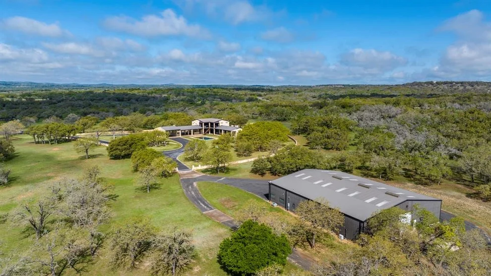 Unit for sale at 3101 Ranch Road 962 E, Cypress Mill, TX 78663