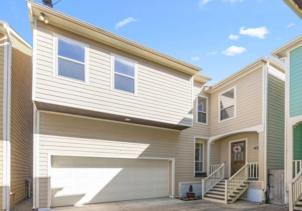 Unit for sale at 1028 W 16th Street, Houston, TX 77008