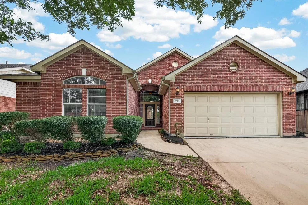 Unit for sale at 7019 Fountain Lilly Drive, Humble, TX 77346
