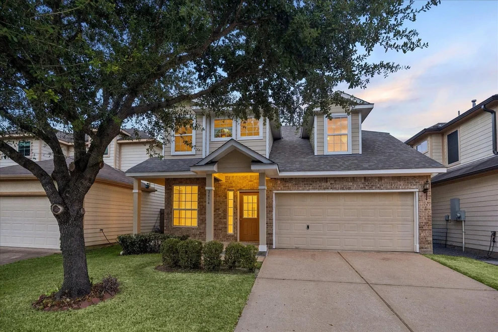 Unit for sale at 2434 Chuckberry, Houston, TX 77080