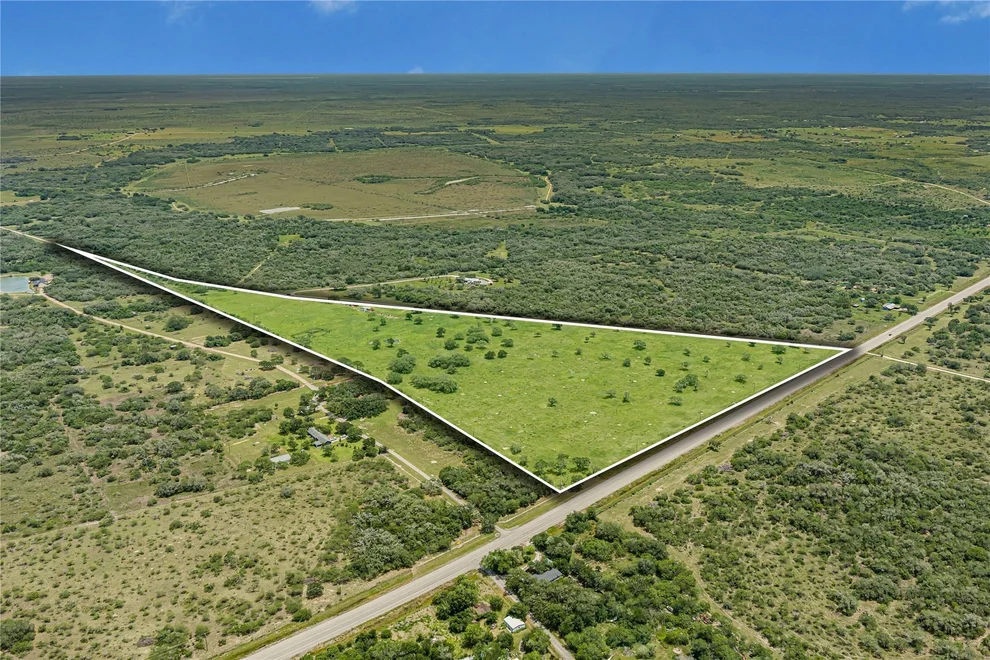 Unit for sale at 00 Hwy 183, Refugio, TX 78377