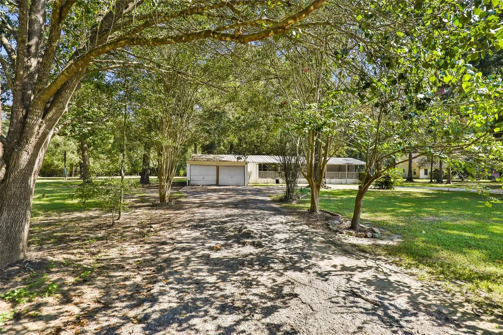 Unit for sale at 750 County Road 6471, Dayton, TX 77535