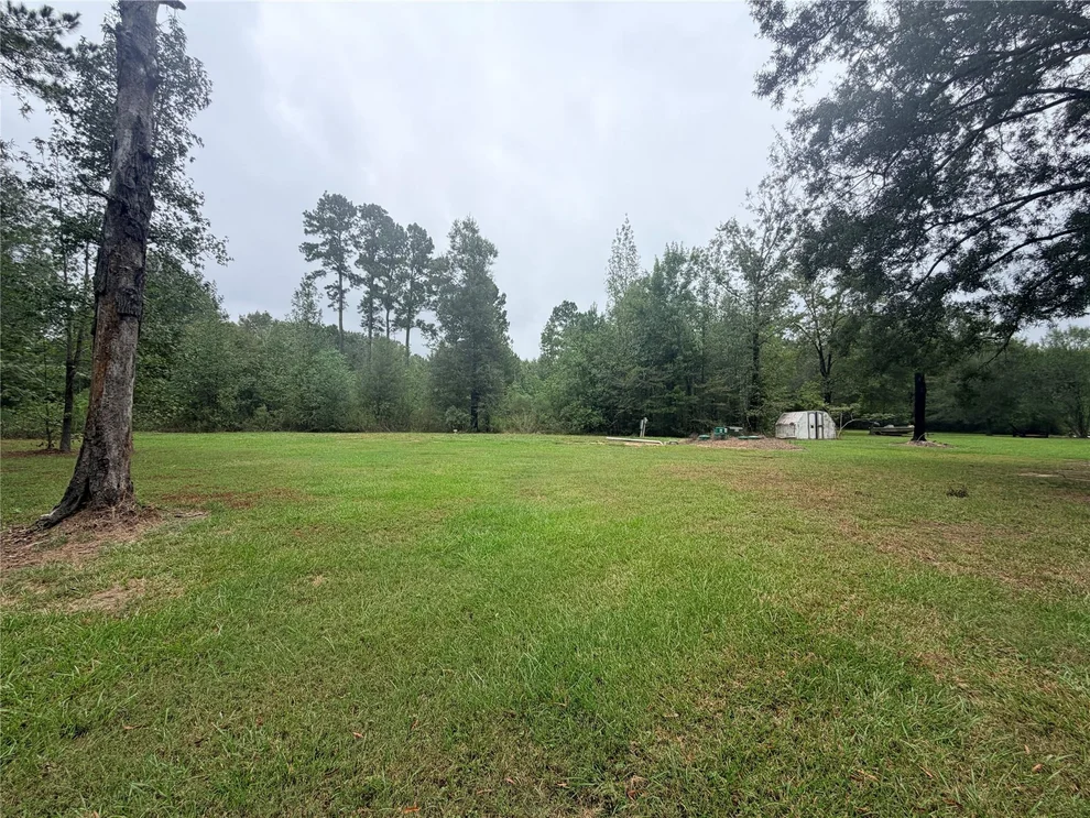 Unit for sale at 2300 County Road 2134, Cleveland, TX 77327