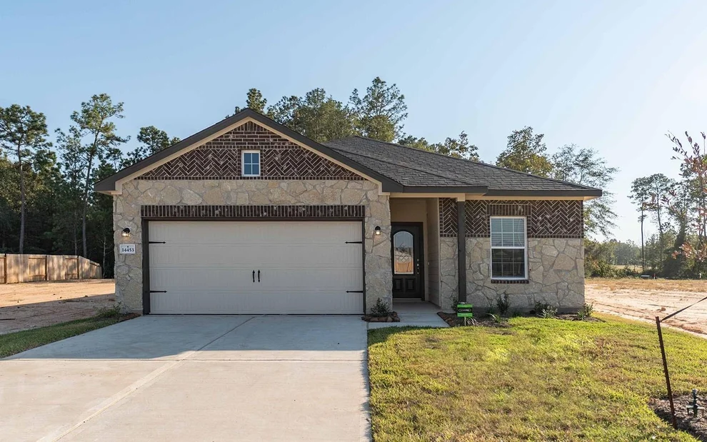 Unit for sale at 14453 High Hill Drive, Conroe, TX 77303
