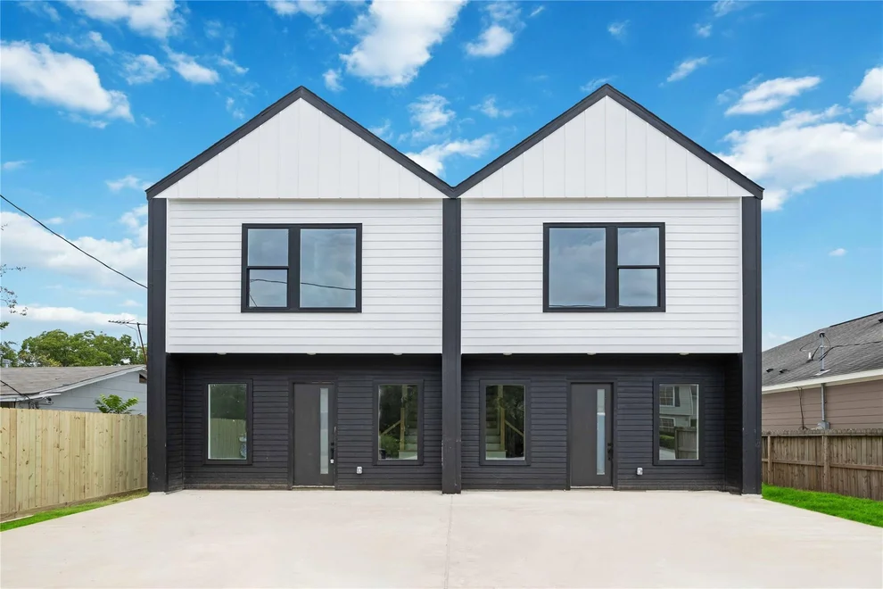 Unit for sale at 4337 Clover Street, Houston, TX 77051