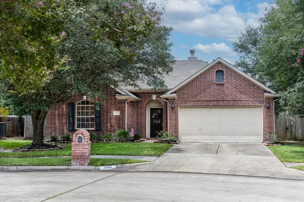 Unit for sale at 1311 Coppercrest Drive, Spring, TX 77386