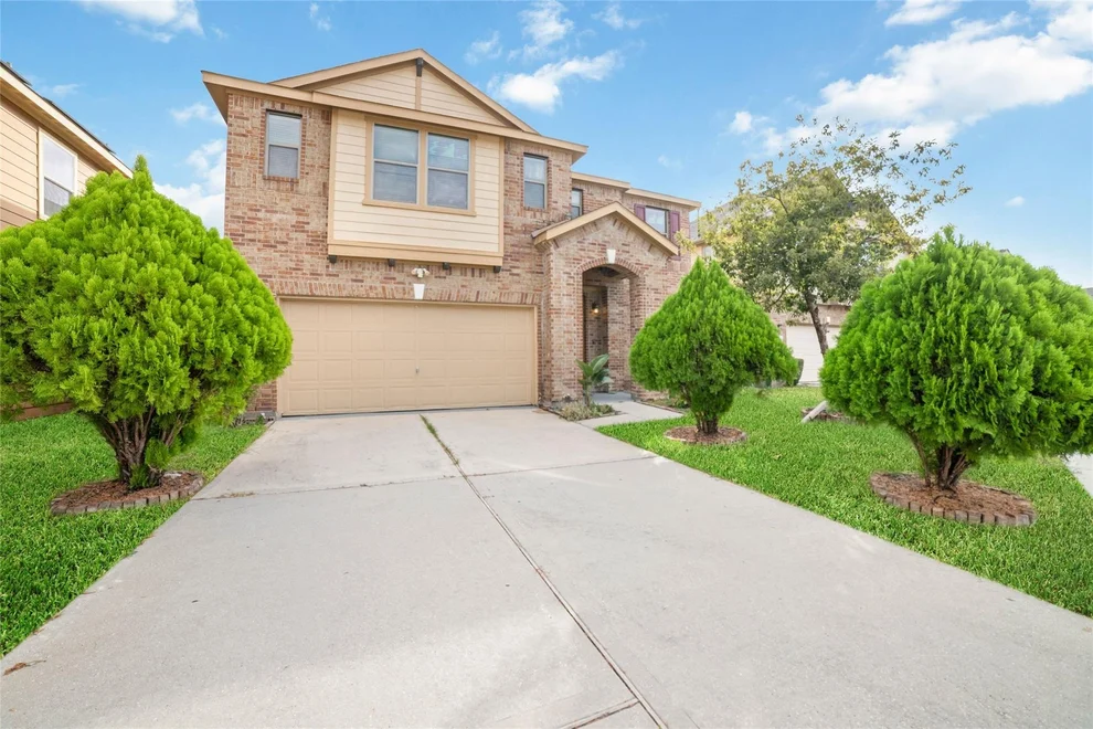 Unit for sale at 2706 Redwing Grove Way, Houston, TX 77038