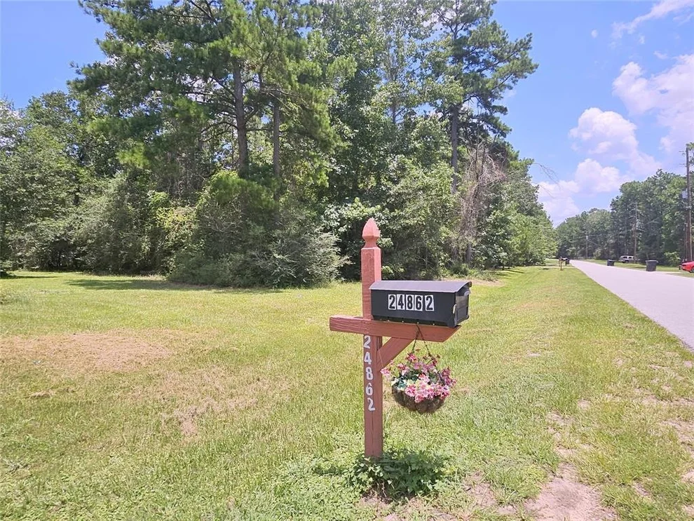 Unit for sale at 24862 Shady Oaks Boulevard, Montgomery, TX 77316