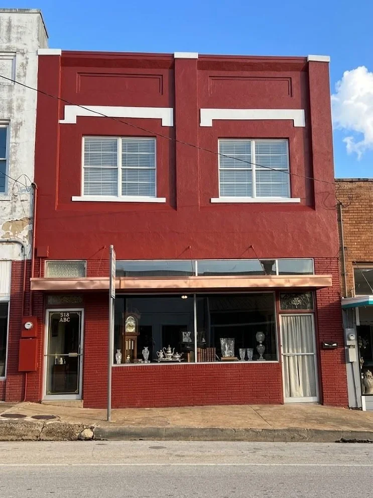 Unit for sale at 518 E Goliad Avenue, Crockett, TX 75835