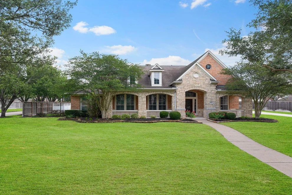Unit for sale at 17614 Lasting Rose Drive, Cypress, TX 77429
