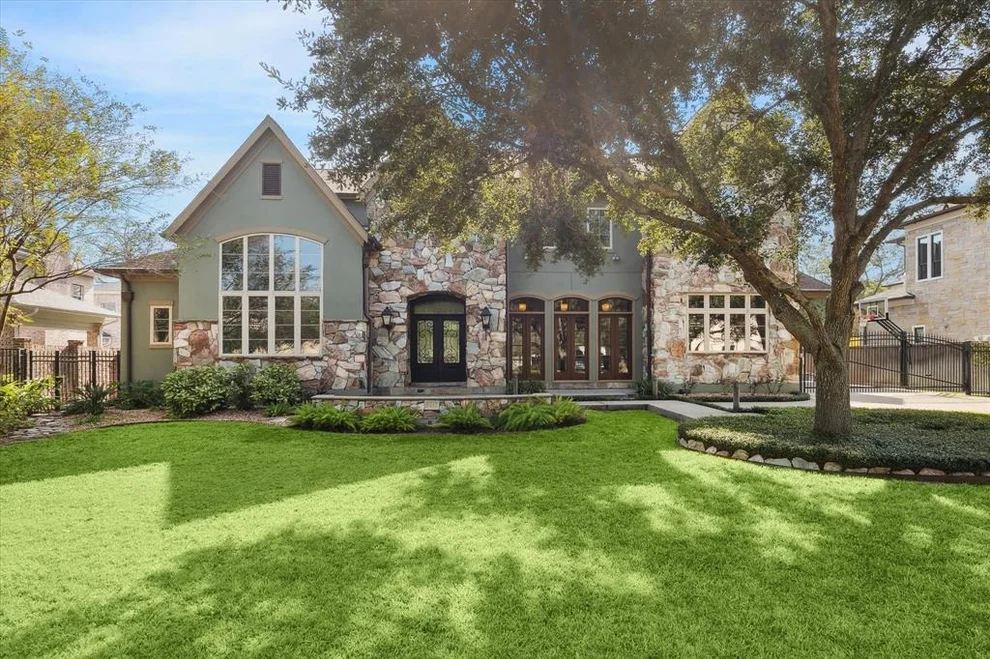 Unit for sale at 5217 Pine Street, Bellaire, TX 77401
