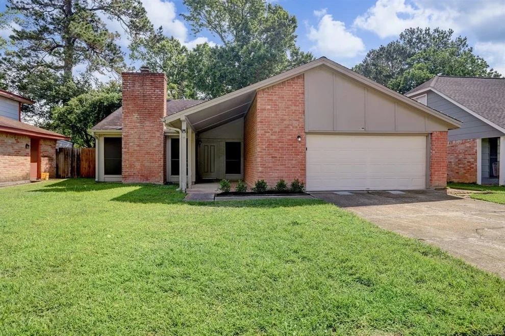 Unit for sale at 24118 Spring Towne Drive, Spring, TX 77373