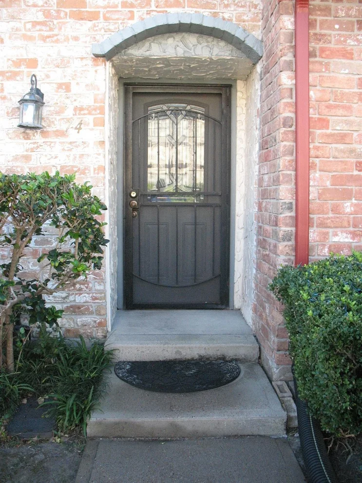 Unit for sale at 7700 Creekbend Drive, Houston, TX 77071