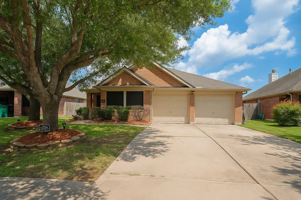 Unit for sale at 509 Naples Terrace Lane, La Marque, TX 77568