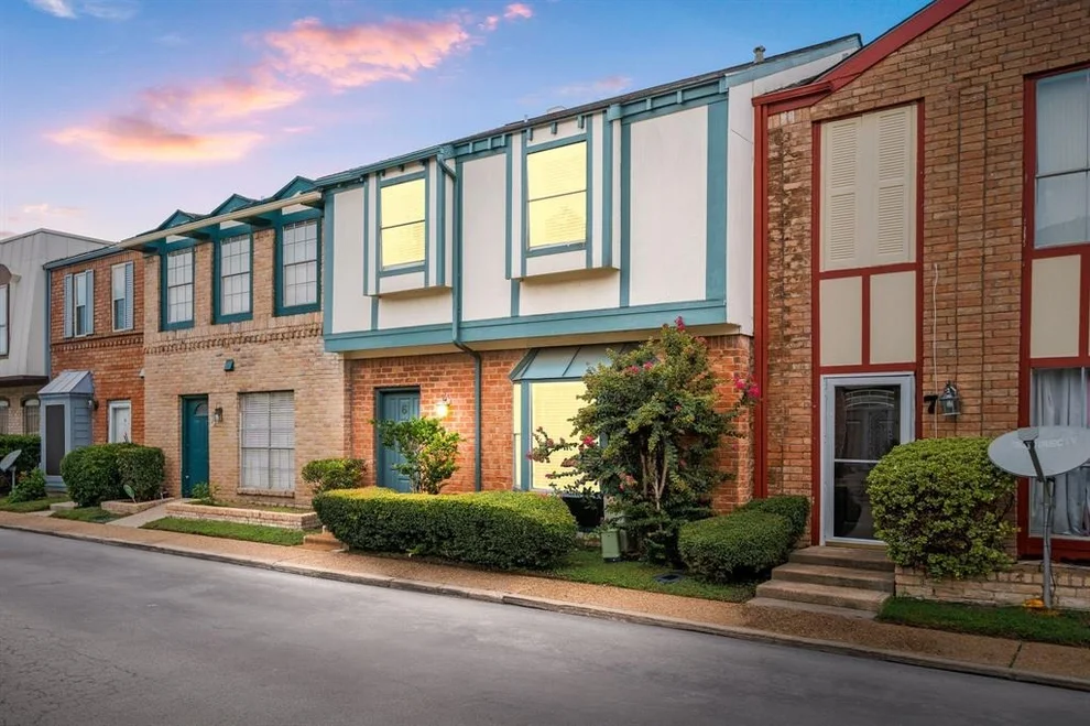 Unit for sale at 7700 Creekbend Drive, Houston, TX 77071
