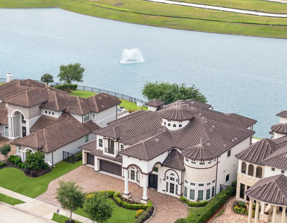 Unit for sale at 38 Enclave Manor Drive, Sugar Land, TX 77479