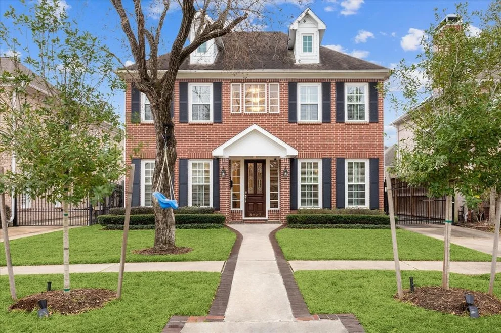 Unit for sale at 3927 Browning Street, Houston, TX 77005