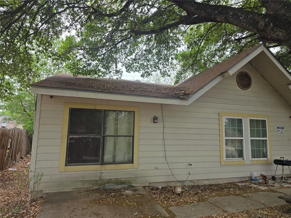 Unit for sale at 4710 Swann Lane, Kirby, TX 78219
