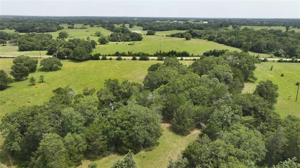 Unit for sale at 7000 Greenvine Road, Brenham, TX 77833