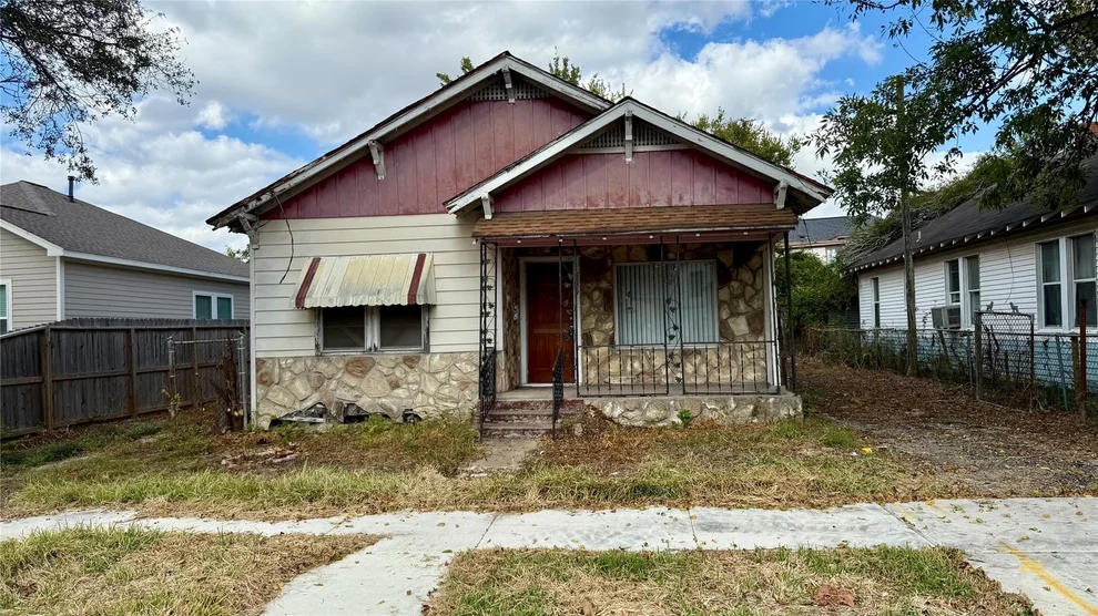 Unit for sale at 7809 Capitol Street, Houston, TX 77012