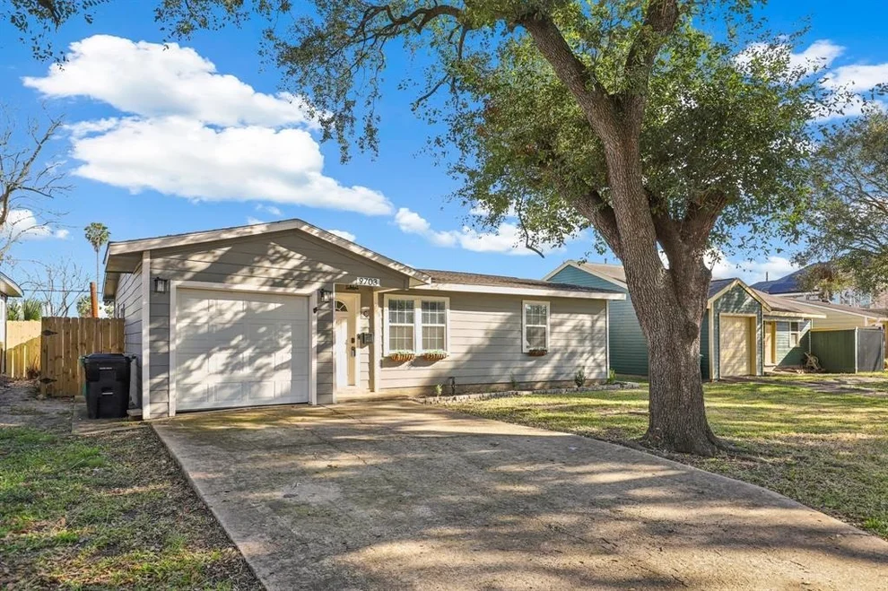 Unit for sale at 9703 Chatfield Street, Houston, TX 77025