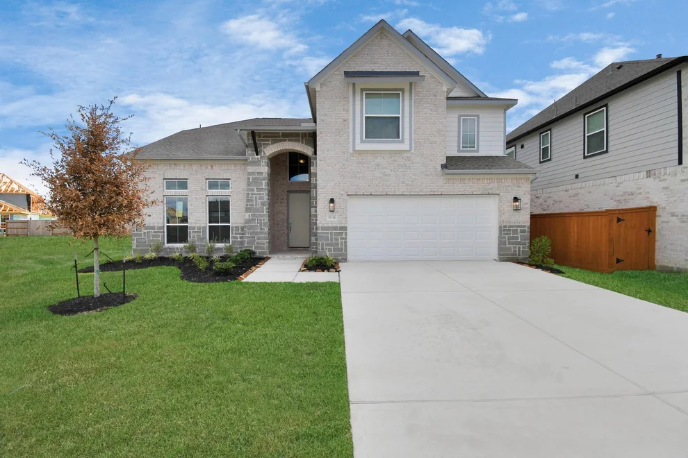 Unit for sale at 2113 Corn Thistle Way, Magnolia, TX 77355