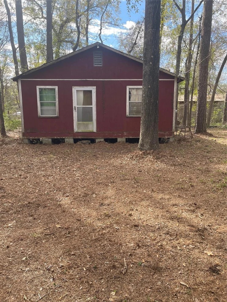 Unit for sale at 157 Honeysuckle, Livingston, TX 77351
