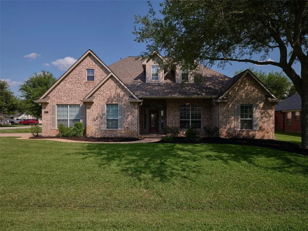 Unit for sale at 3803 Margaret Street, Needville, TX 77461