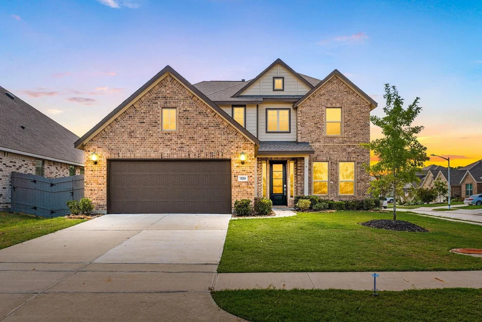 Unit for sale at 18204 Saffron Sun Street, Conroe, TX 77302