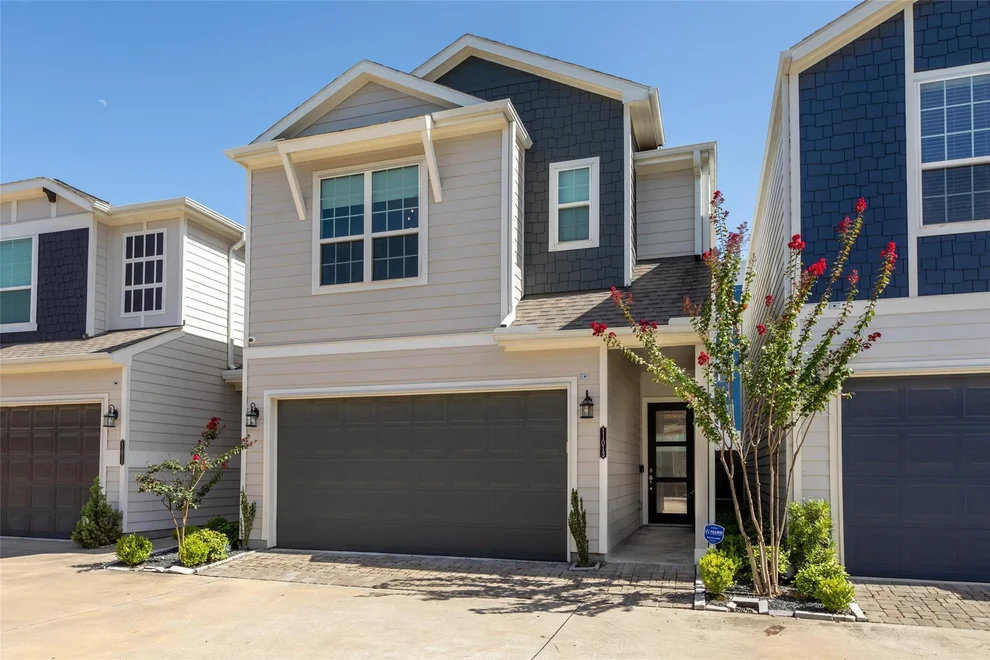 Unit for sale at 11013 Cane Oak Way, Houston, TX 77043