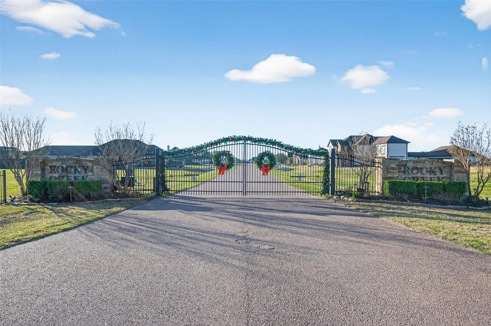 Unit for sale at 13427 Rocky Creek Estates Drive, Hockley, TX 77447
