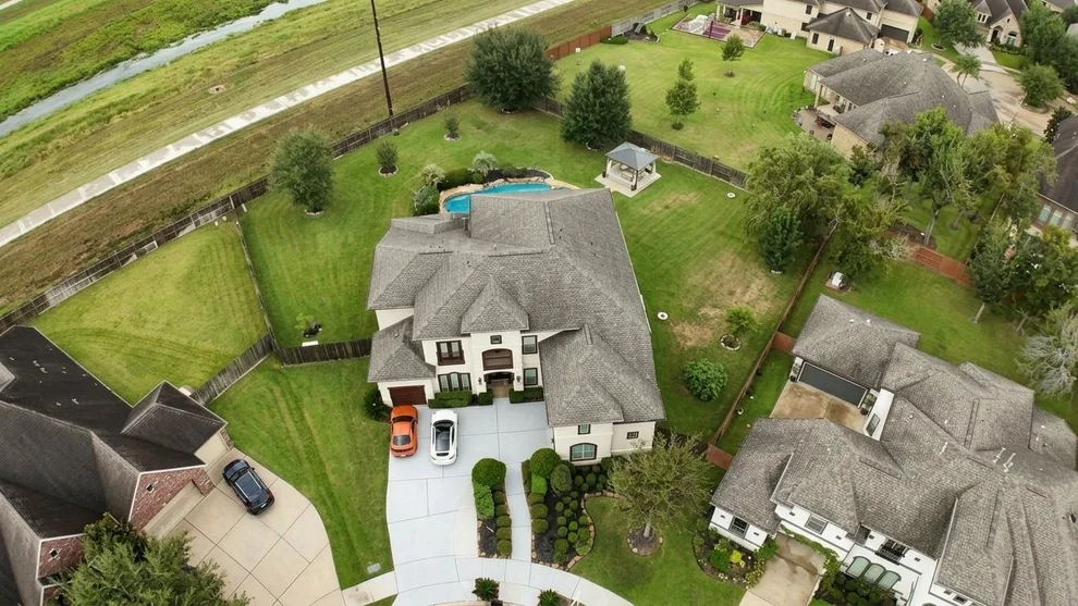 Unit for sale at 6907 Diamondleaf Court, Missouri City, TX 77459