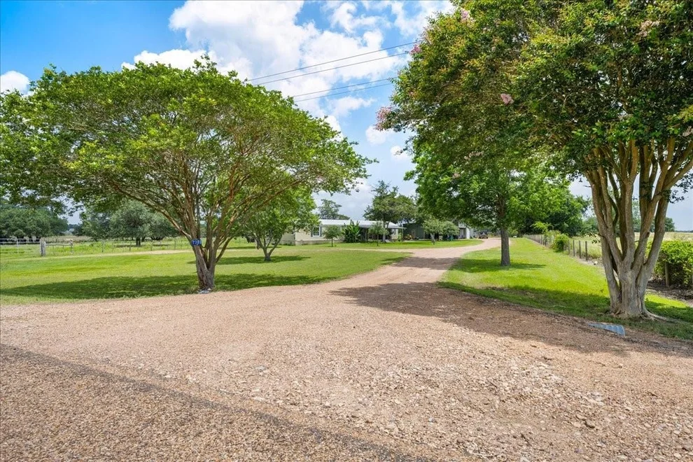 Unit for sale at 7300 Goehring Road, Ledbetter, TX 78946